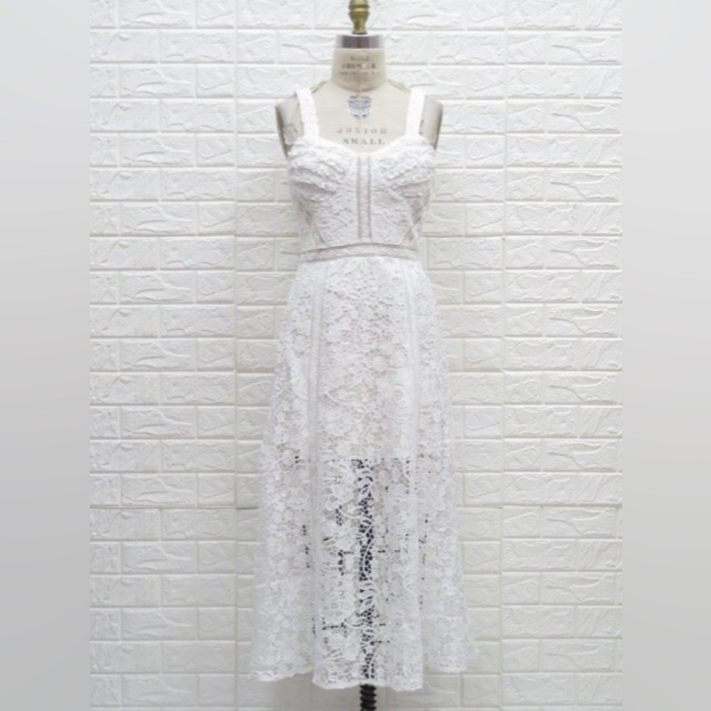 Lace Sleeveless Corset Style Midi Dress in White